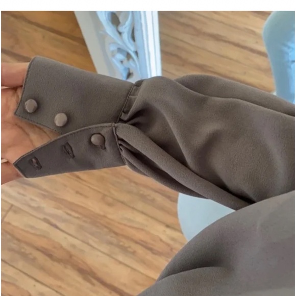 🪞 NWT classic plunge drape front long sleeve dressy bodysuit top - Picture 5 of 6